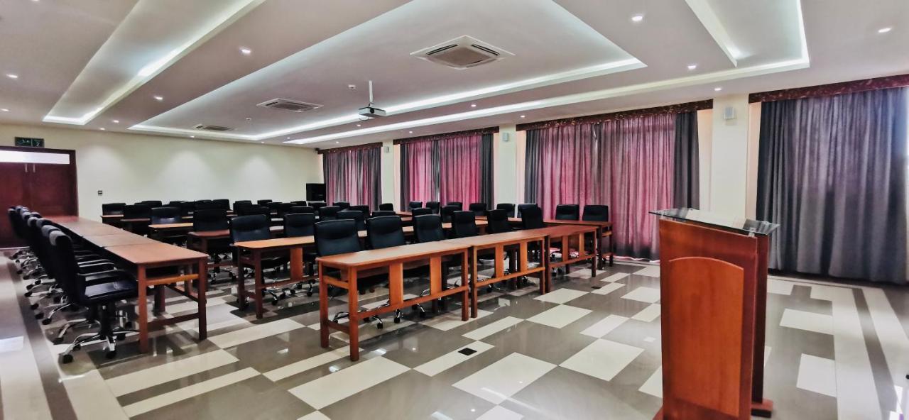 Kampala Nile Resort Seeta Экстерьер фото